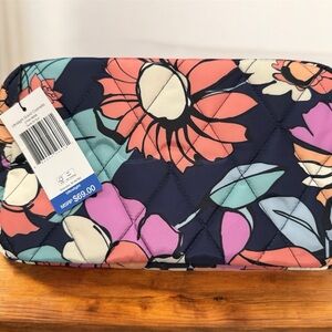 Vera Bradley Grand Cosmetic- ultralight fabric